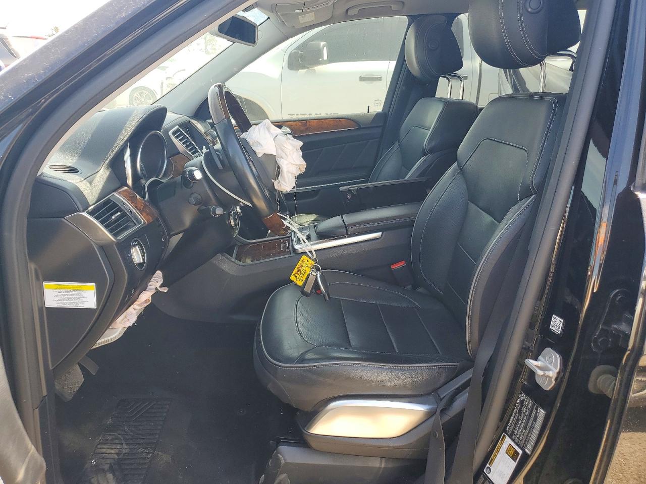 2014 MERCEDES-BENZ GL 550 4MATIC photo 13