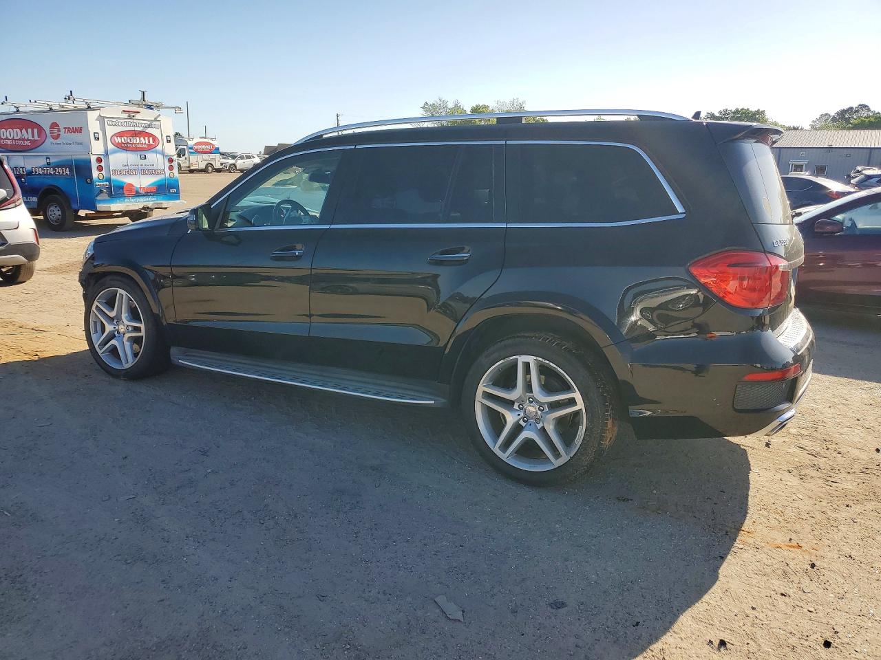 2014 MERCEDES-BENZ GL 550 4MATIC photo 3