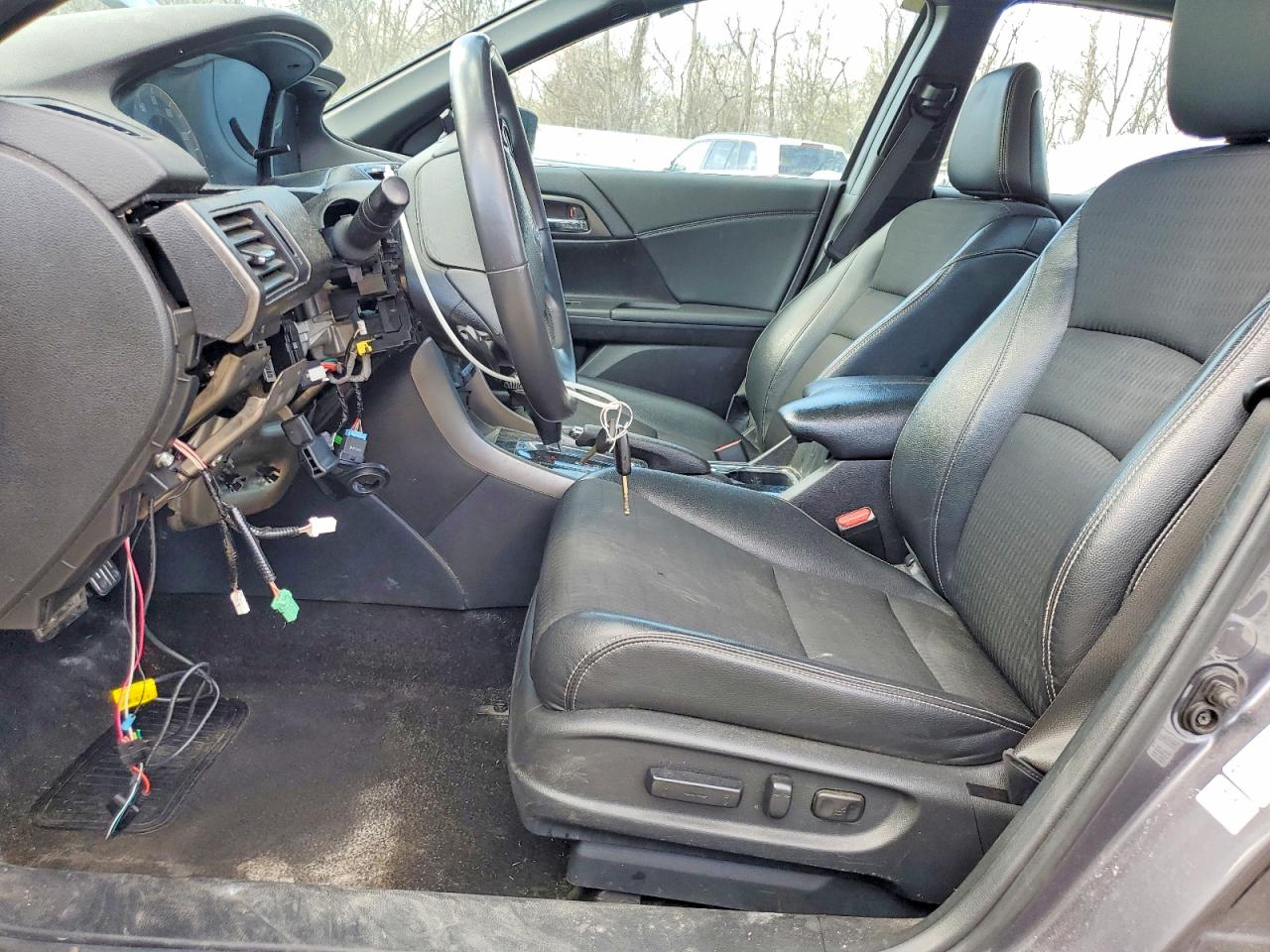 2016 HONDA ACCORD SPORT photo 19