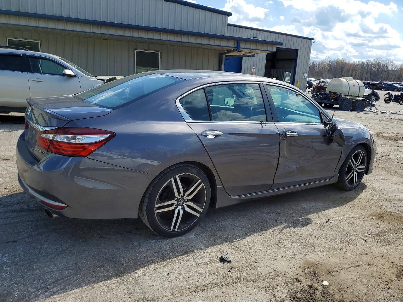 2016 HONDA ACCORD SPORT photo 7