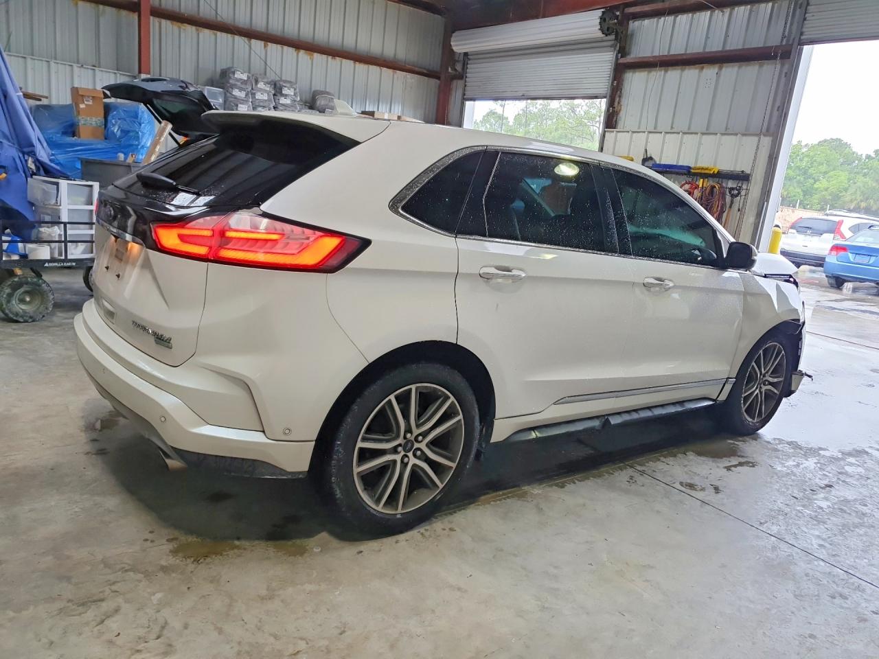 2019 FORD EDGE TITANIUM photo 5