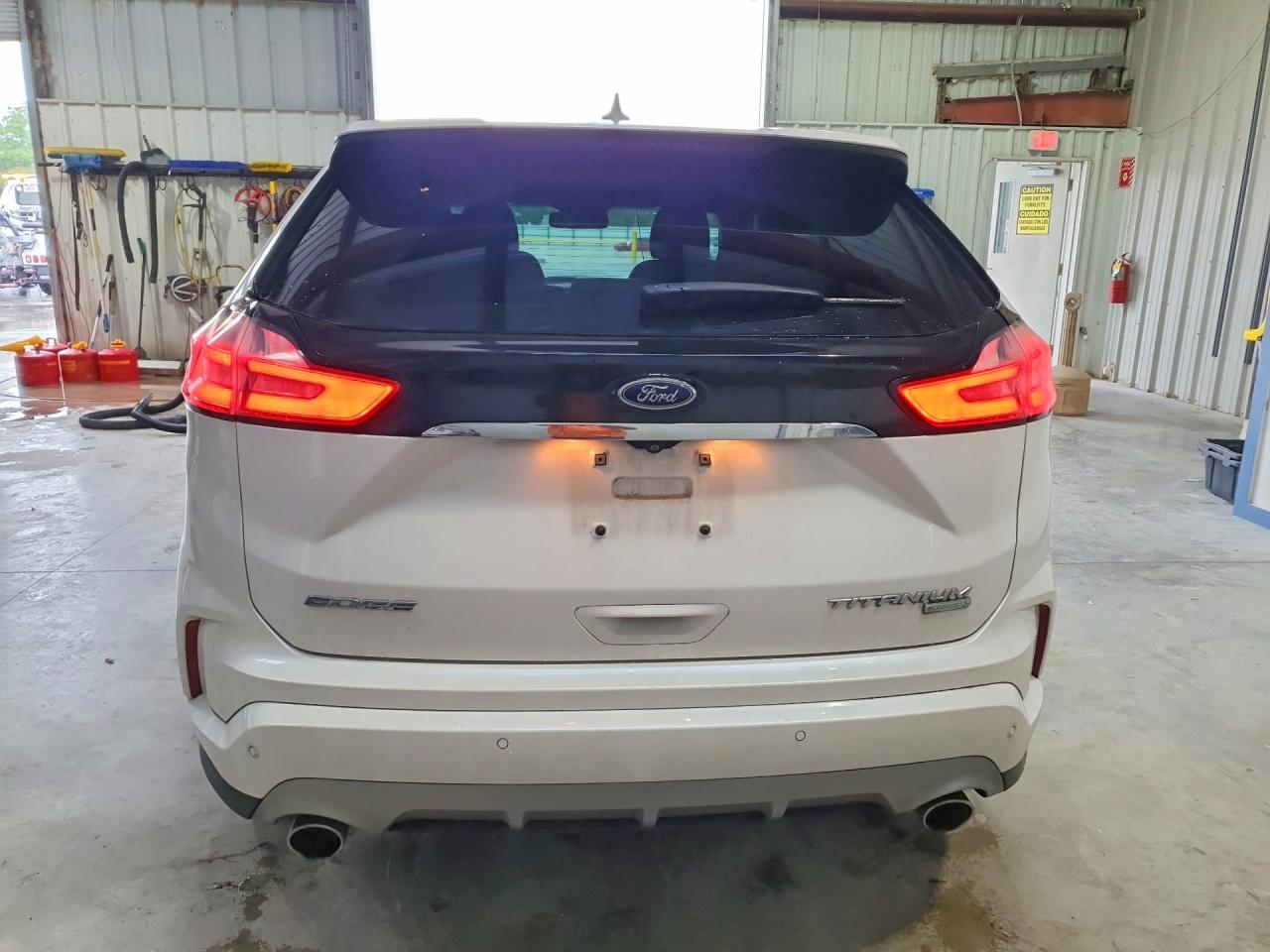 2019 FORD EDGE TITANIUM photo 11