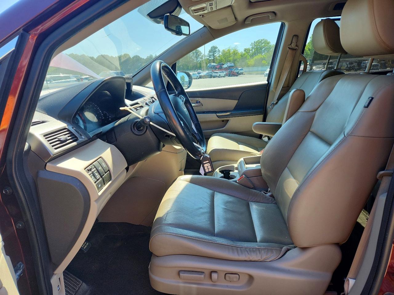 2016 HONDA ODYSSEY EXL photo 13
