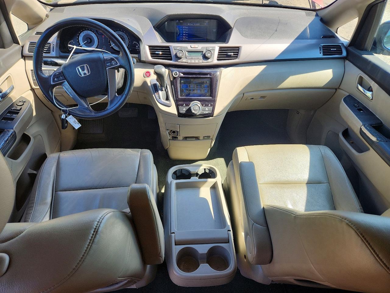2016 HONDA ODYSSEY EXL photo 15