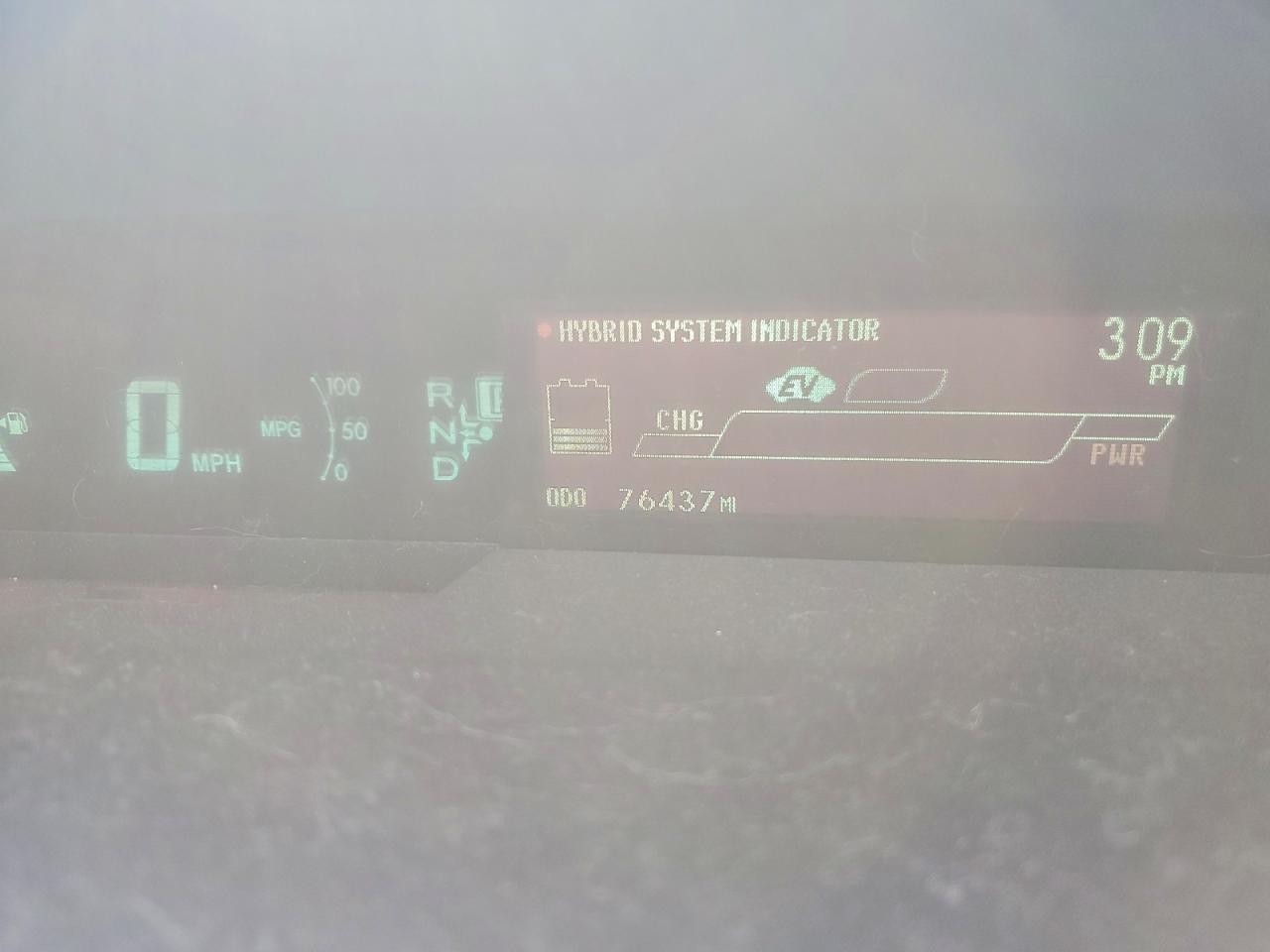 2015 TOYOTA PRIUS THREE photo 17