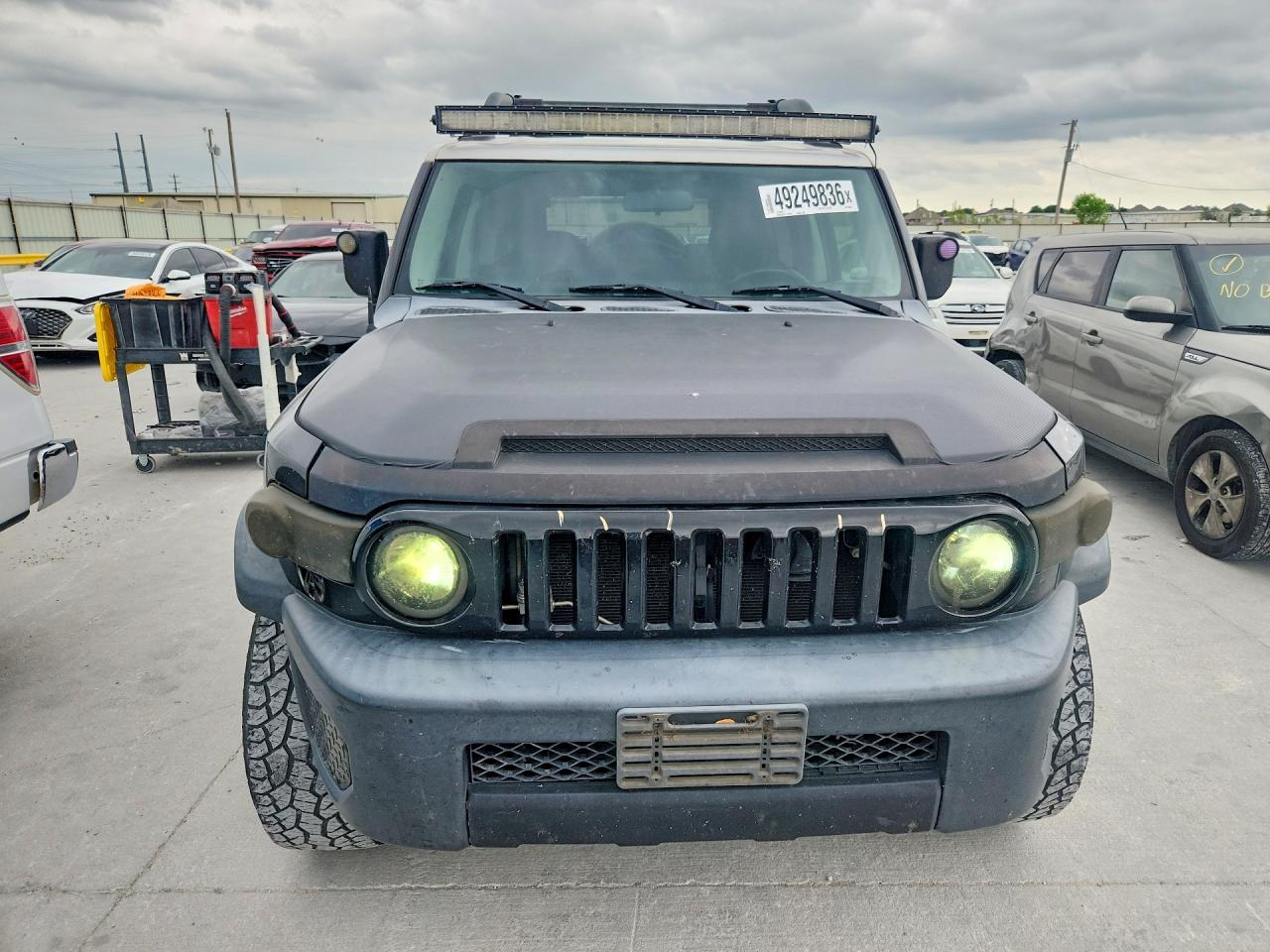 2007 TOYOTA FJ CRUISER BASE photo 5
