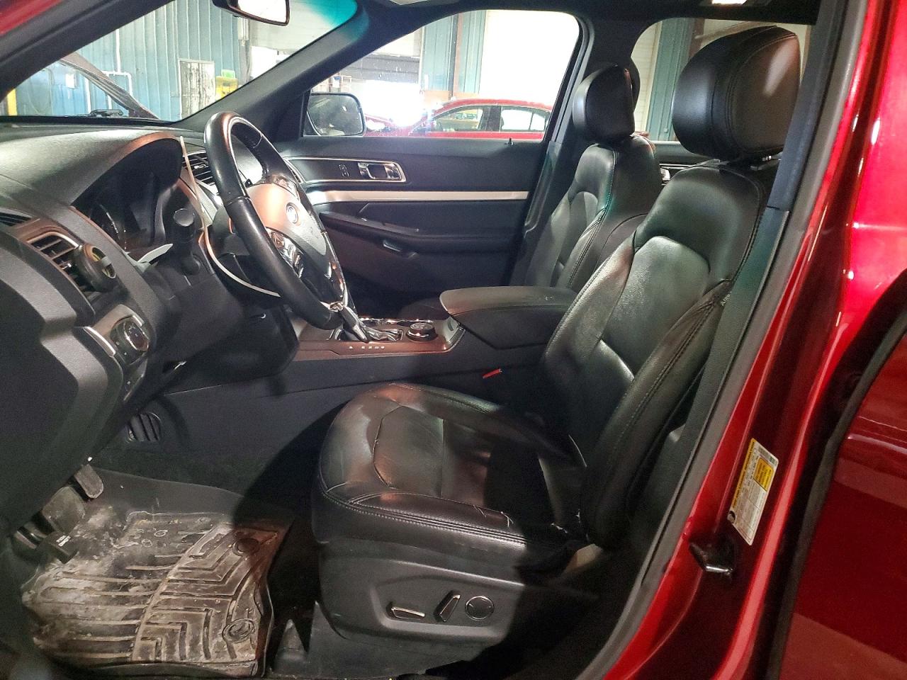 2016 FORD EXPLORER XLT photo 19