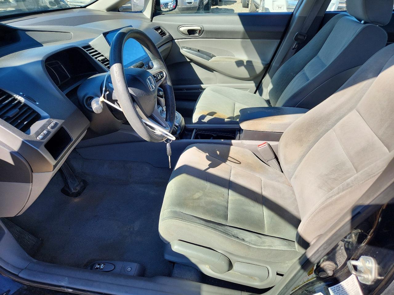 2010 HONDA CIVIC LX photo 7