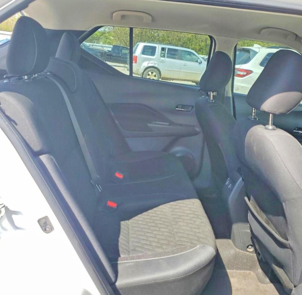 2021 NISSAN KICKS SV photo 31