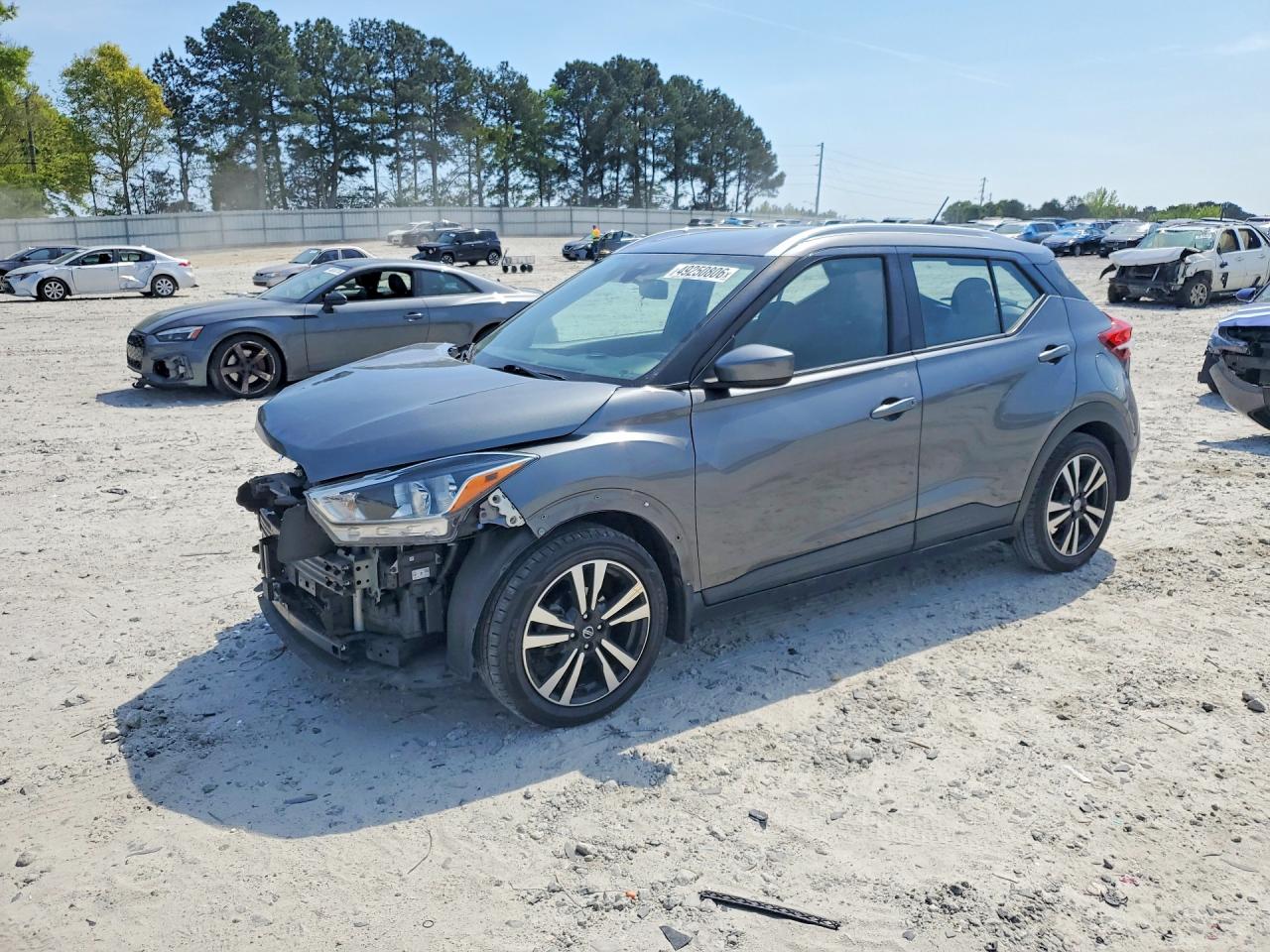 2020 NISSAN KICKS