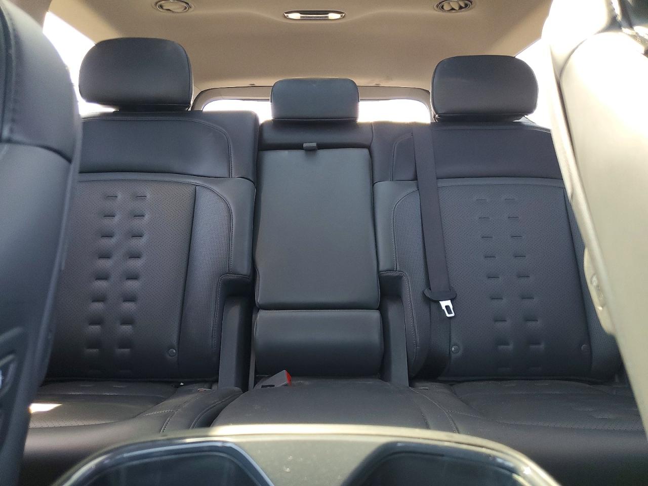 2026 KIA EV9 WIND photo 28