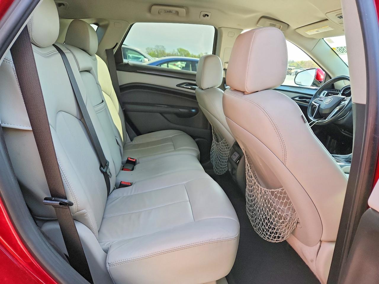 2016 CADILLAC SRX photo 31