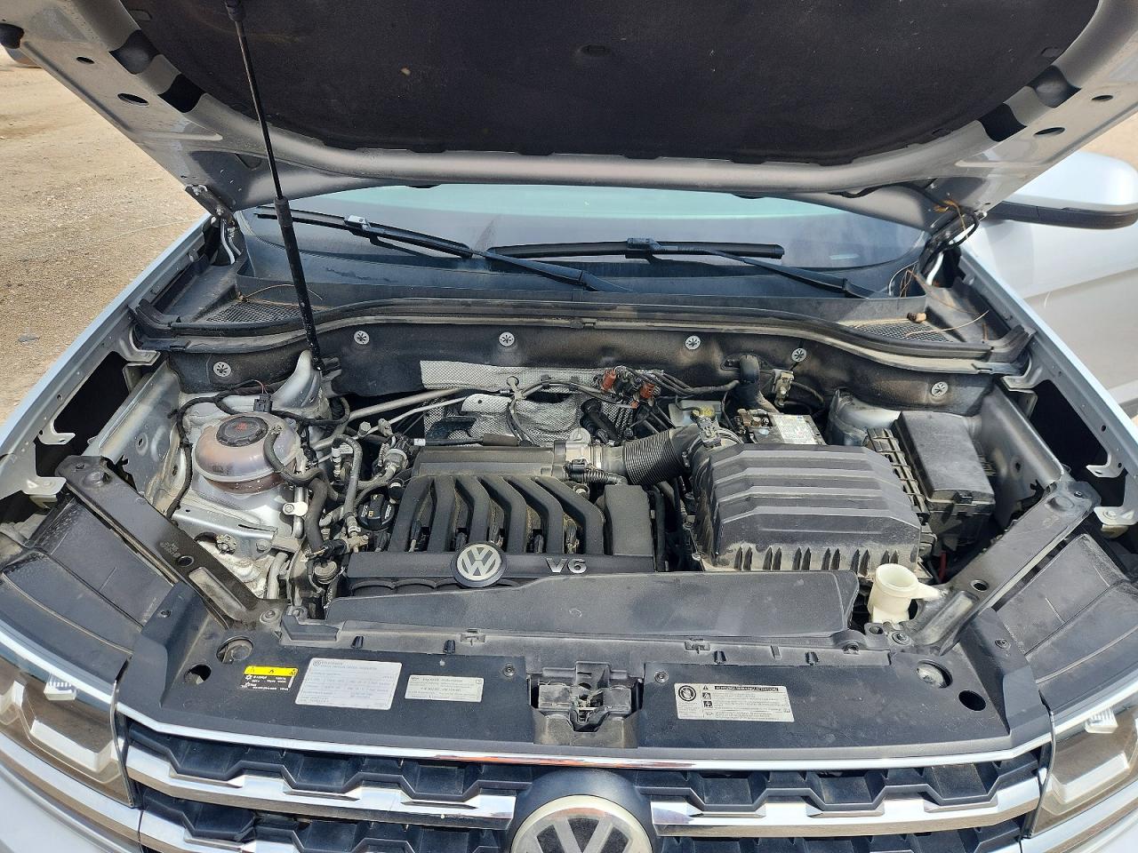 2018 VOLKSWAGEN ATLAS SE photo 23