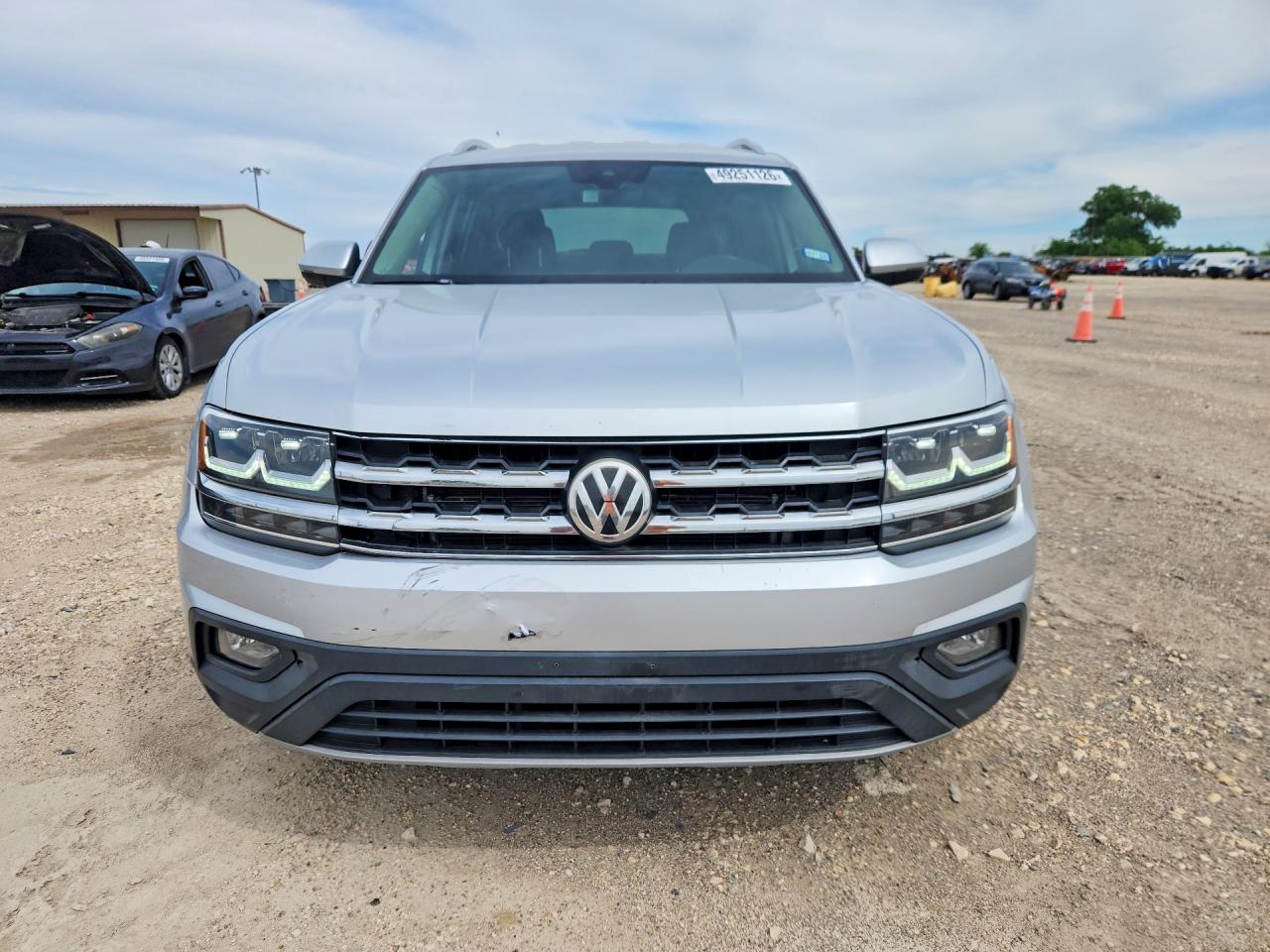 2018 VOLKSWAGEN ATLAS SE photo 9