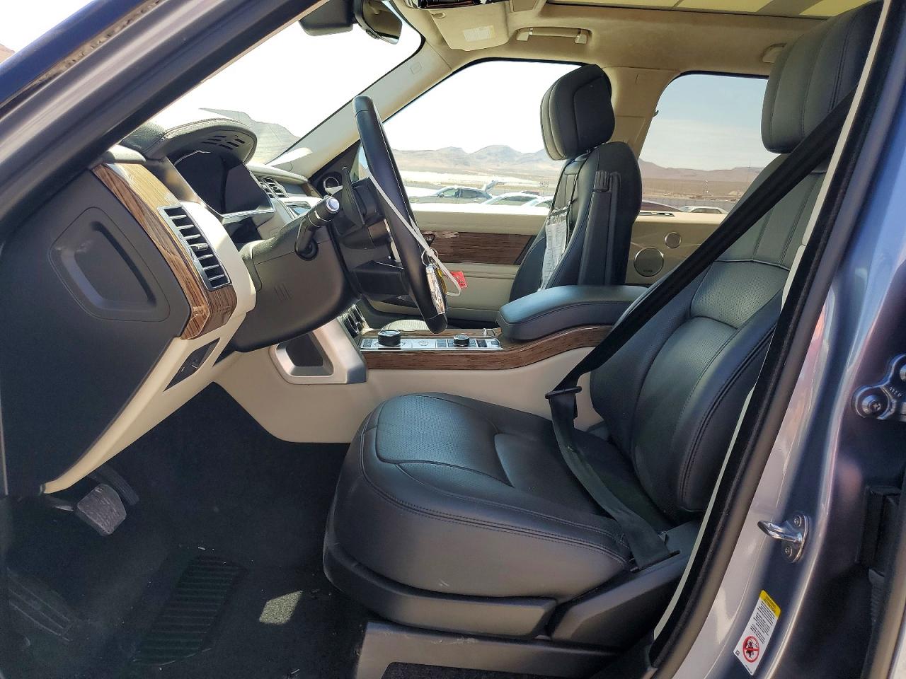 2021 LAND ROVER RANGE ROVER HSE photo 13