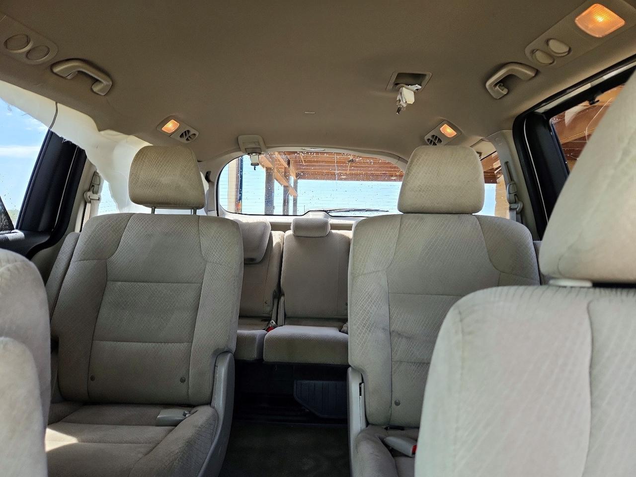 2016 HONDA ODYSSEY SE photo 19