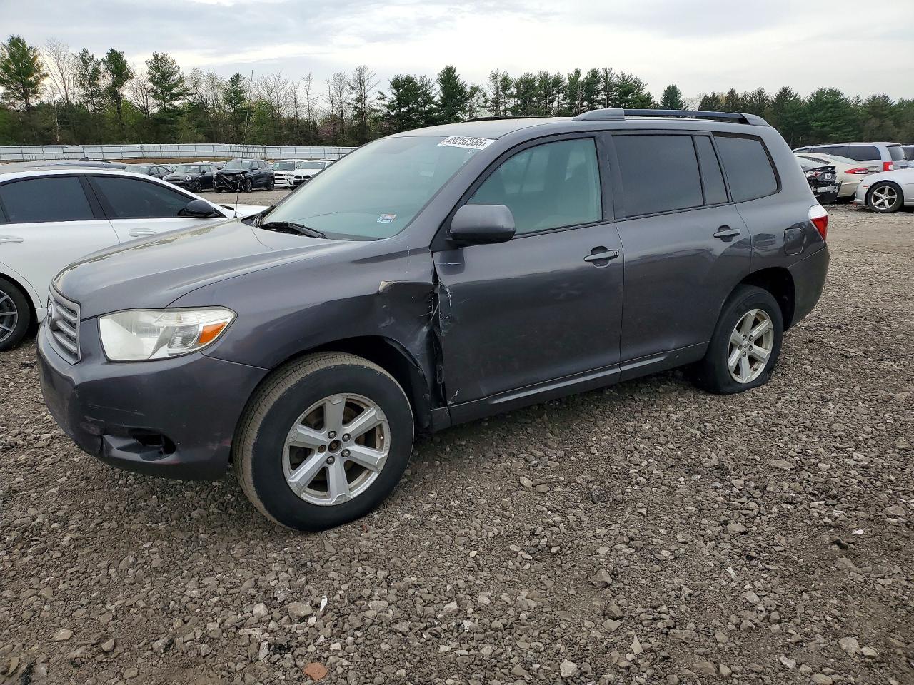 2010 TOYOTA HIGHLANDER