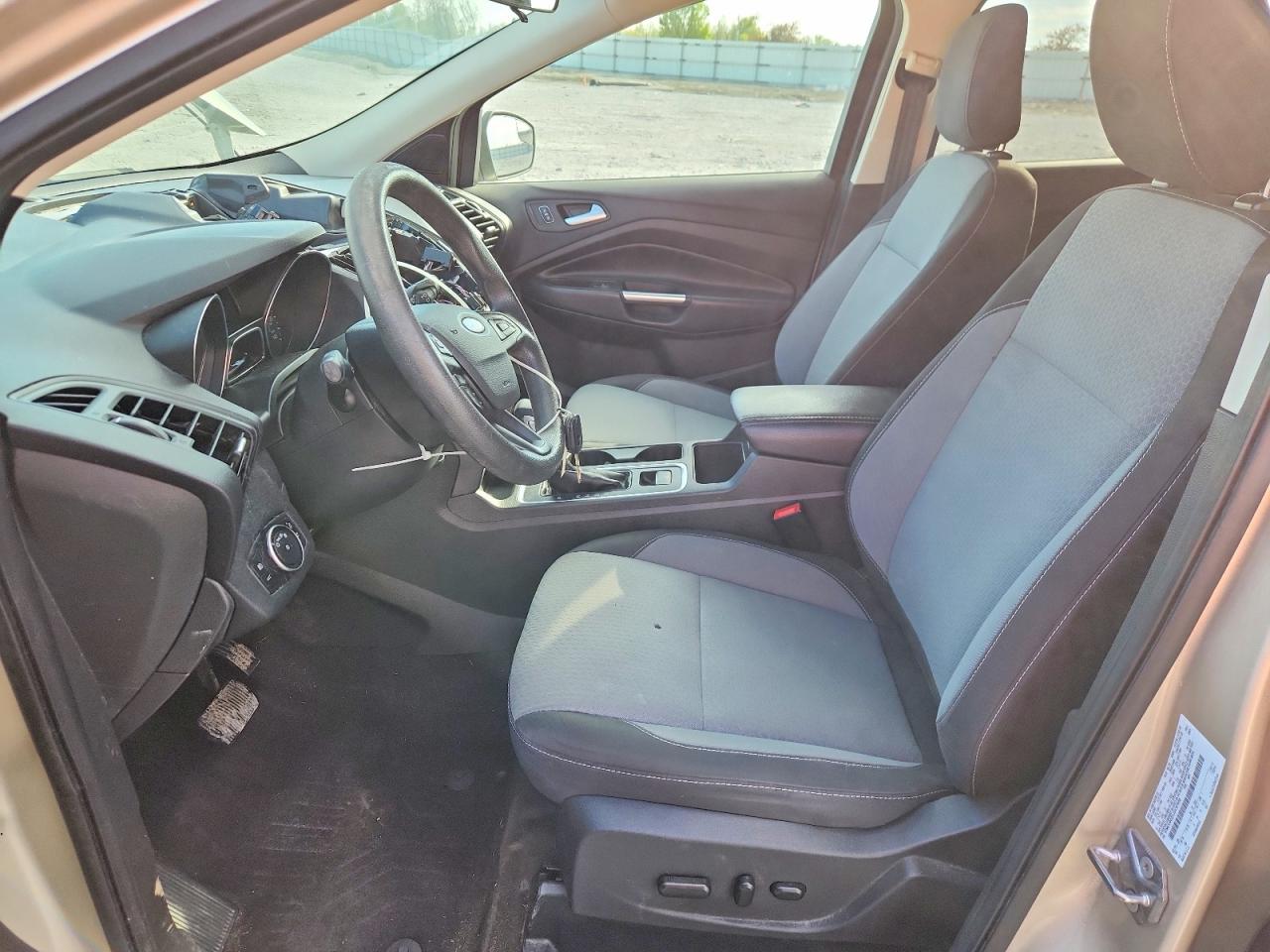 2018 FORD ESCAPE SE photo 7