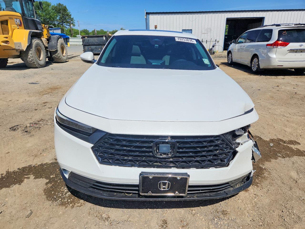 2024 HONDA ACCORD EX photo 5