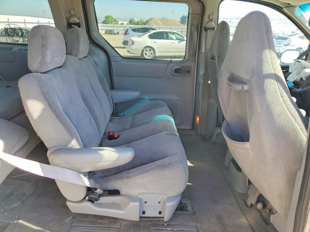 2002 FORD WINDSTAR LX photo 11