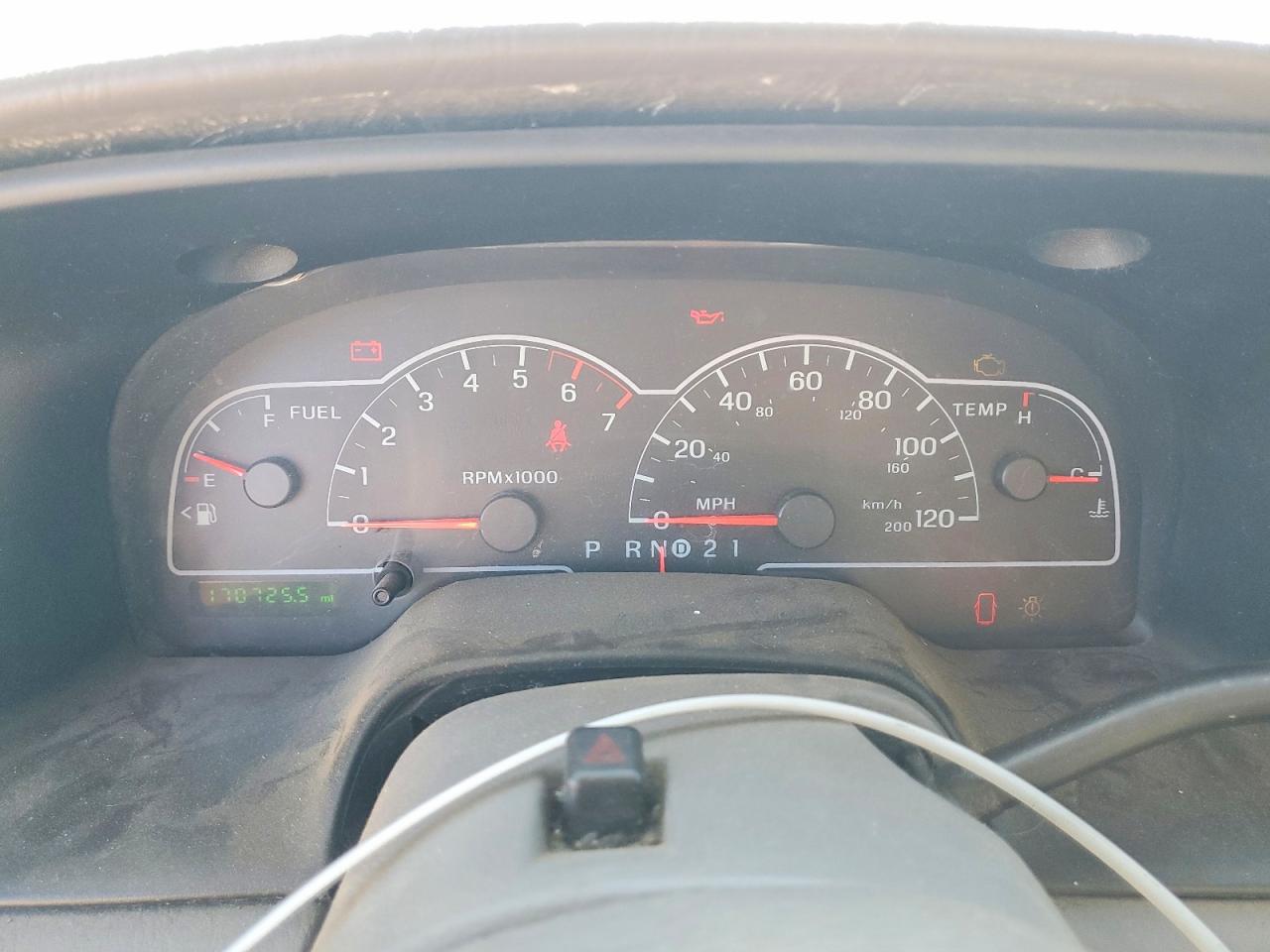 2002 FORD WINDSTAR LX photo 9