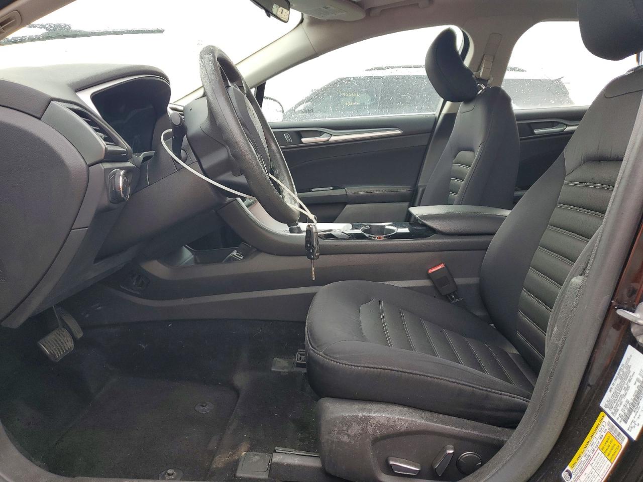 2014 FORD FUSION SE photo 13