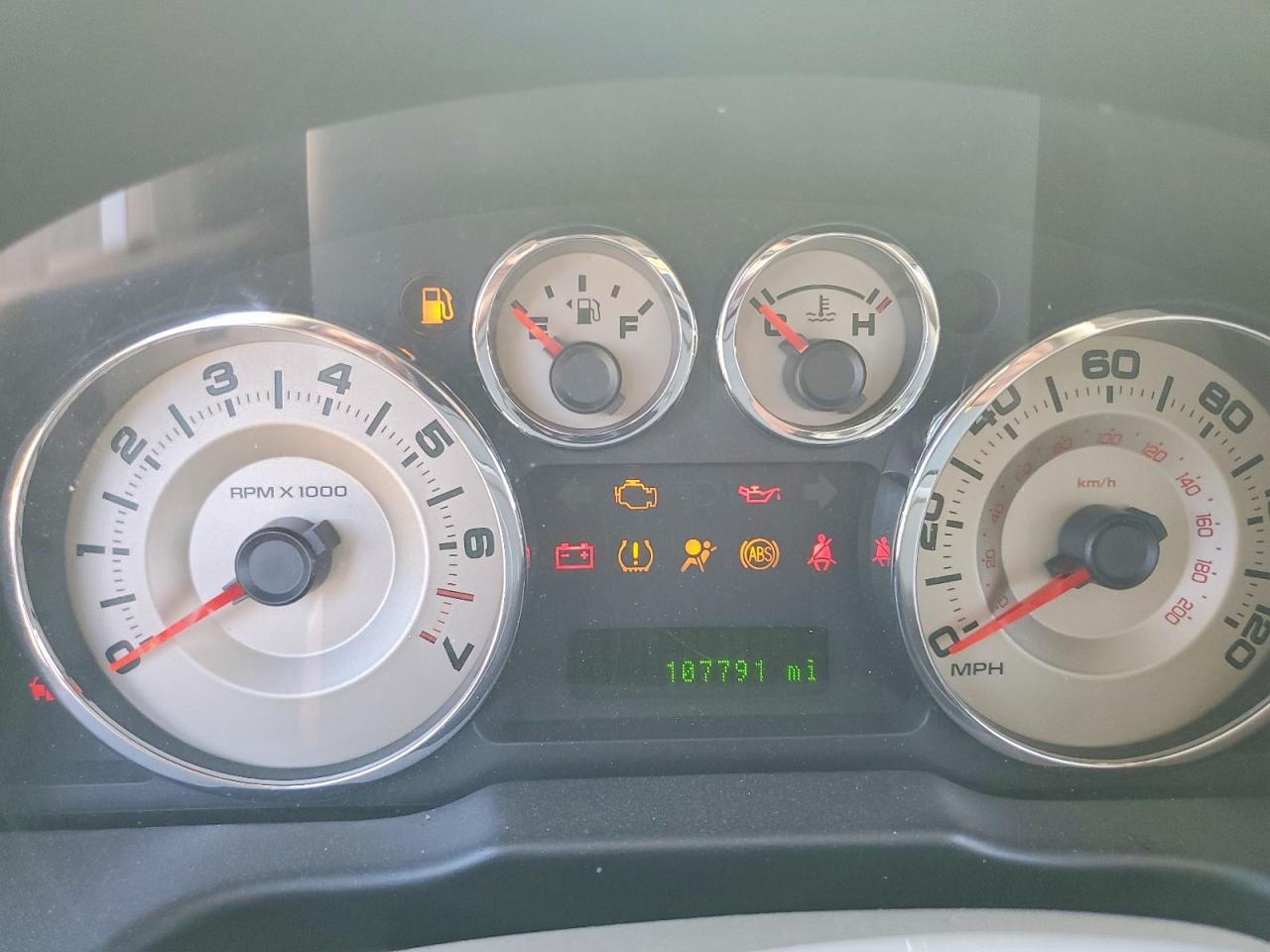 2010 FORD EDGE SEL photo 17