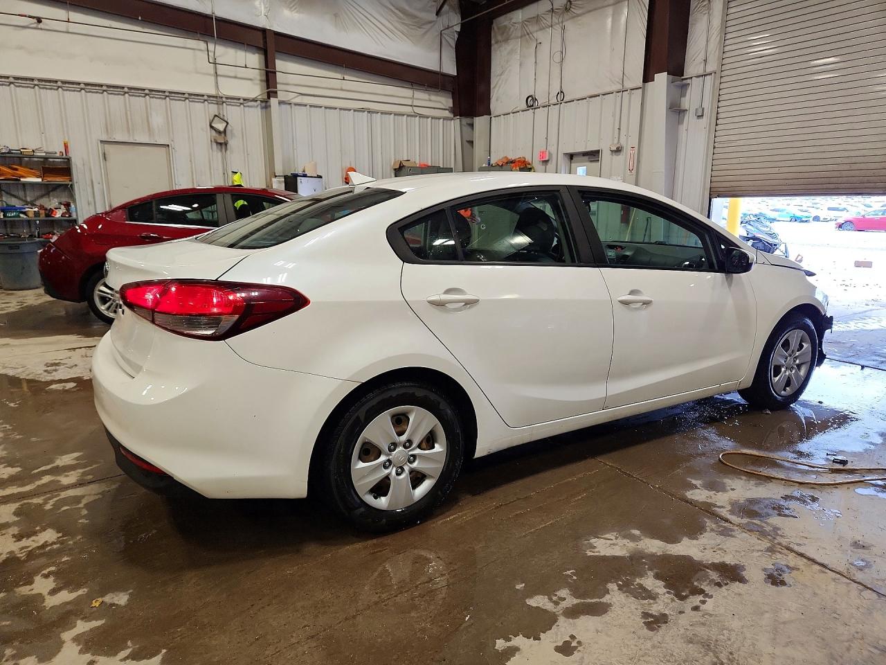 2017 KIA FORTE LX photo 7