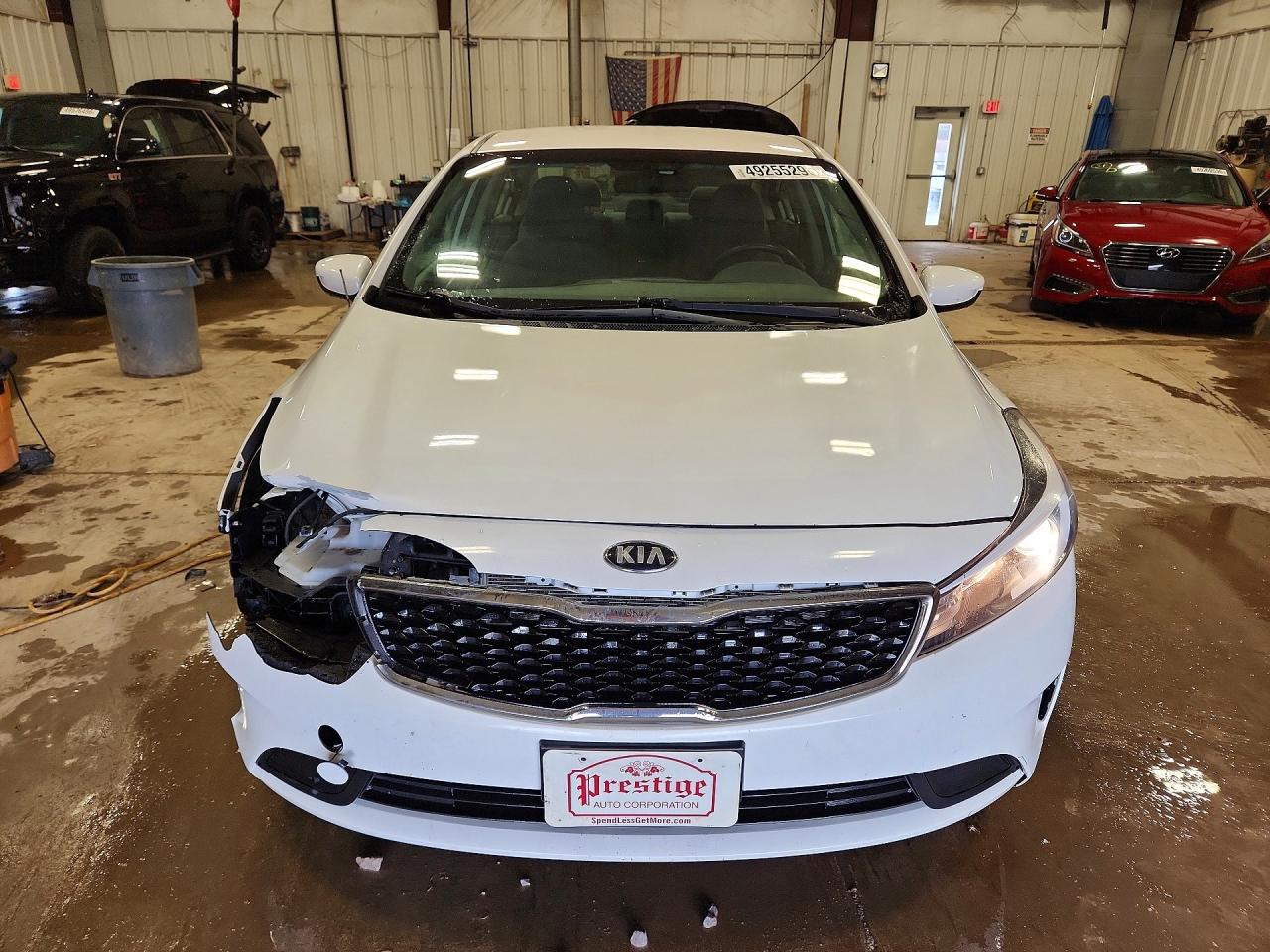 2017 KIA FORTE LX photo 13