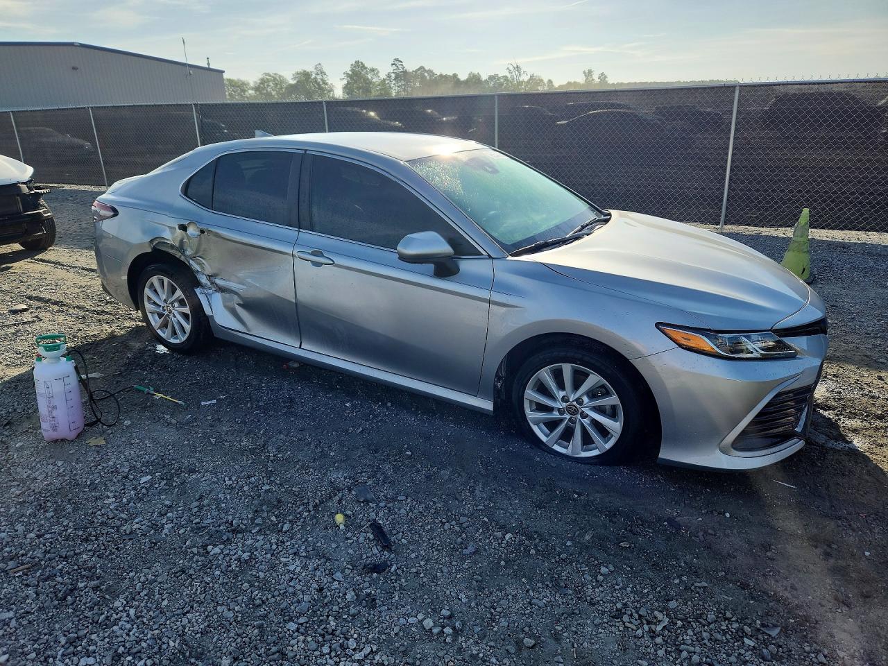 2023 TOYOTA CAMRY LE photo 10