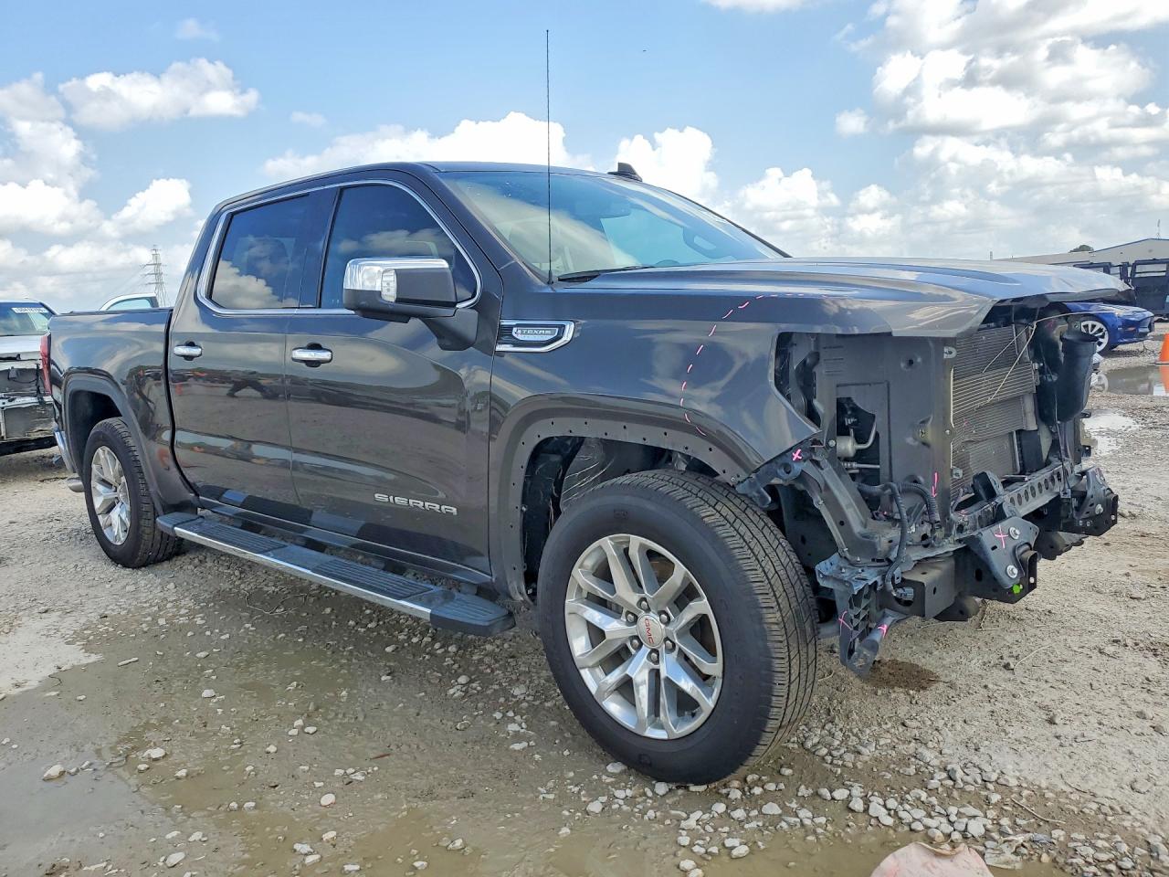 2019 GMC SIERRA C1500 SLT photo 7