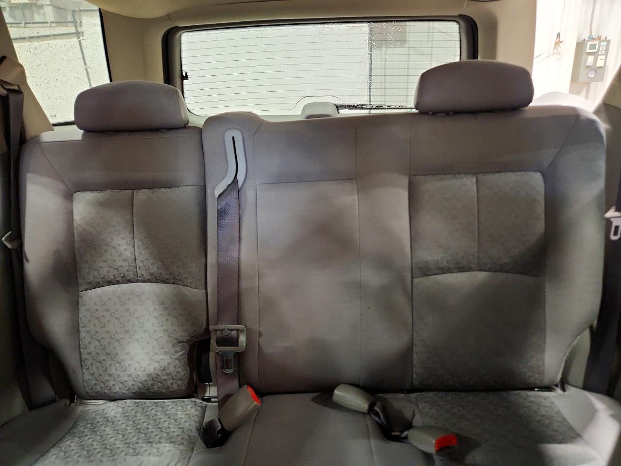 2006 SATURN VUE photo 19