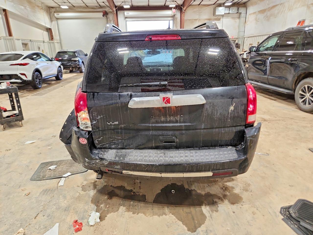 2006 SATURN VUE photo 11