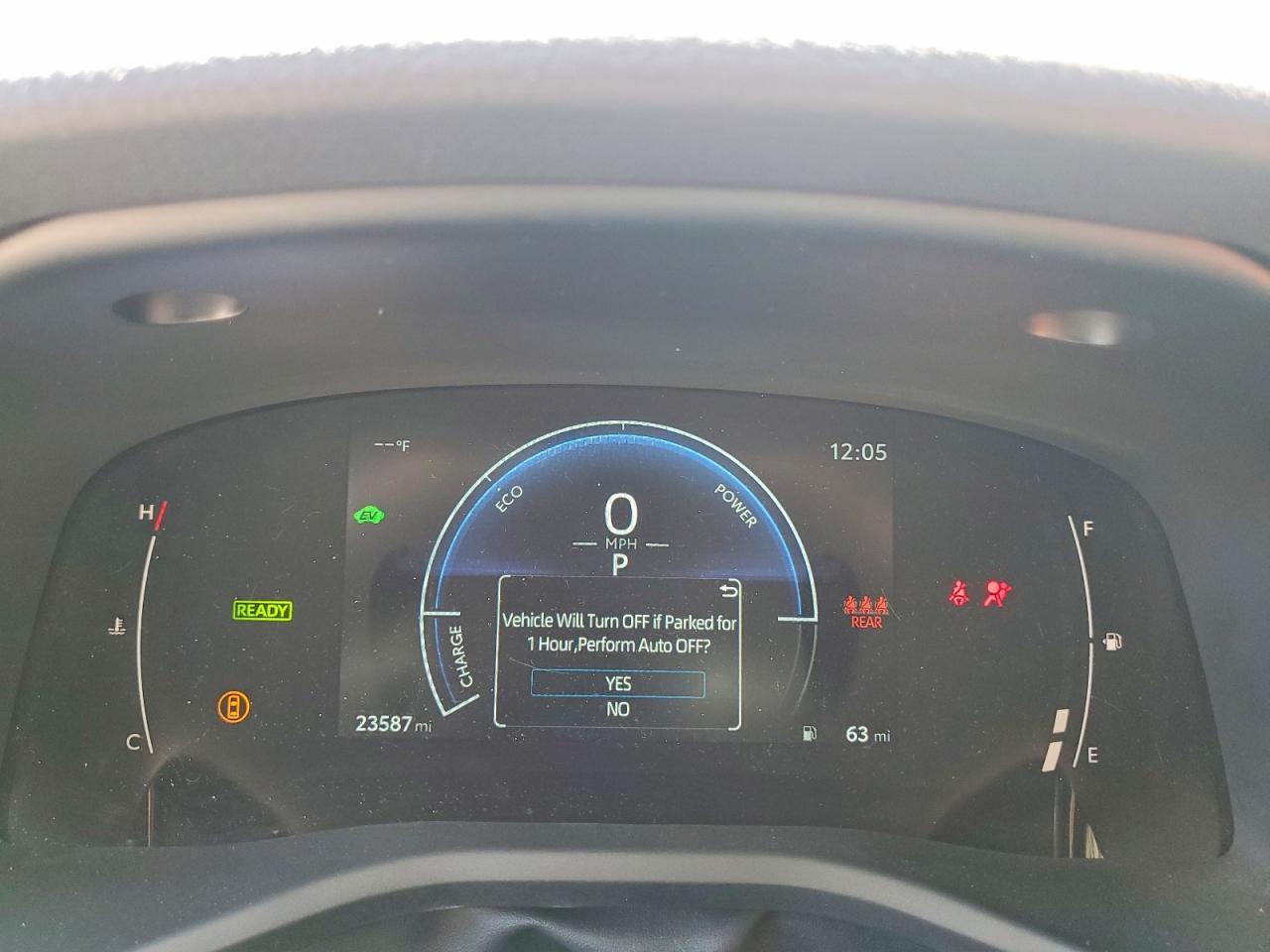 2025 TOYOTA CAMRY SE photo 17