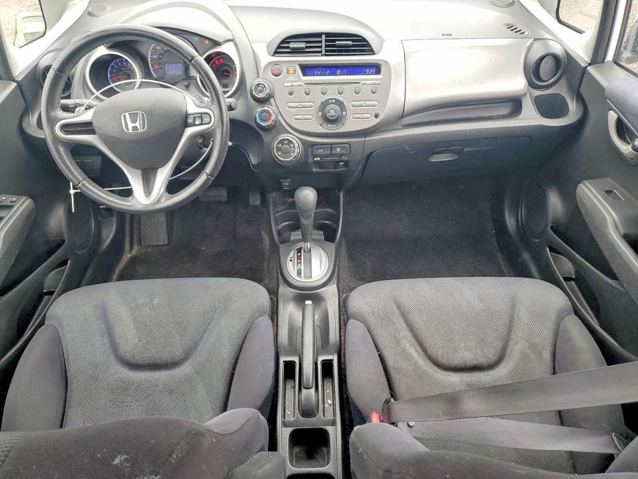 2011 HONDA FIT SPORT photo 22
