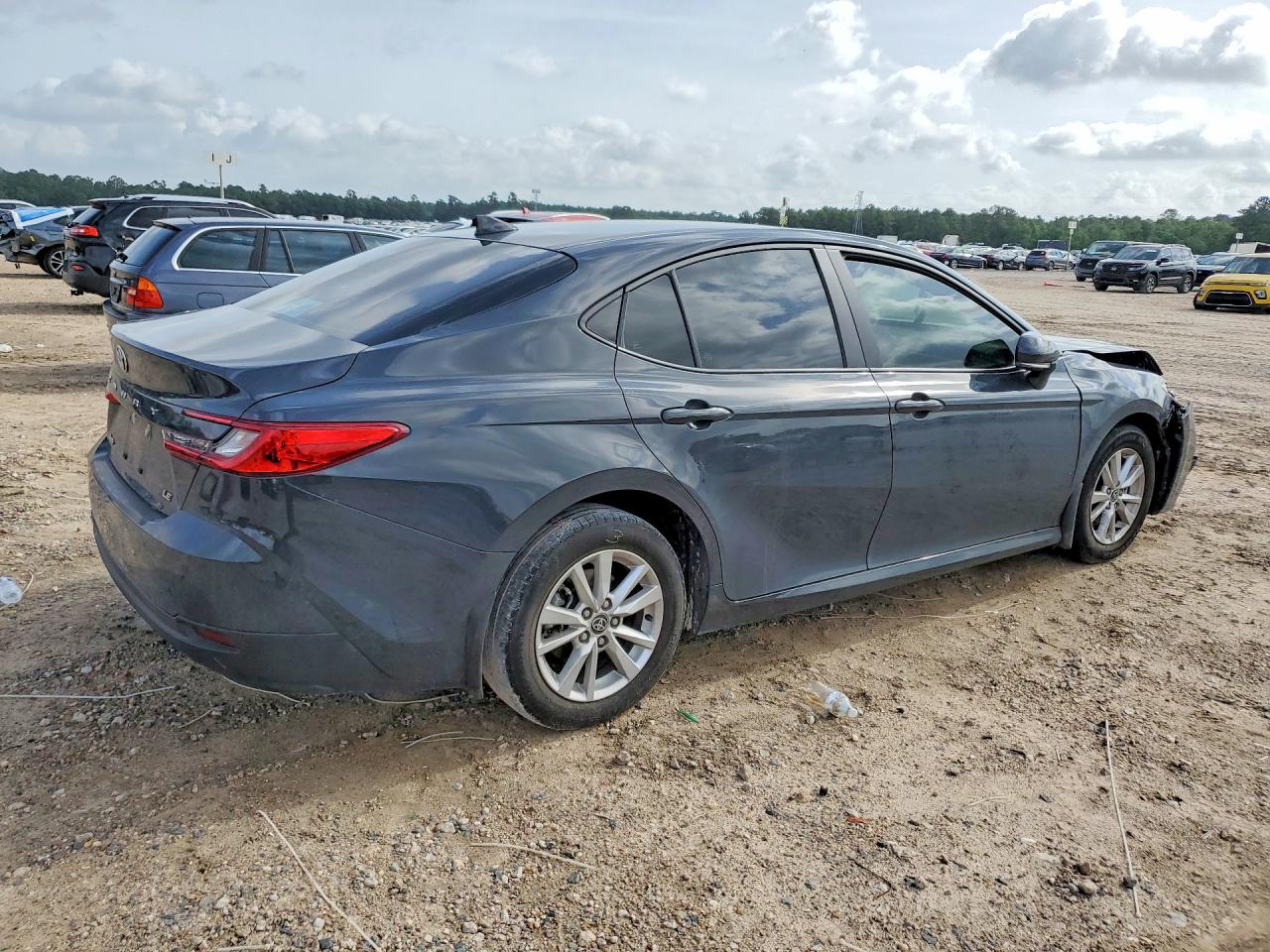 2025 TOYOTA CAMRY LE photo 3