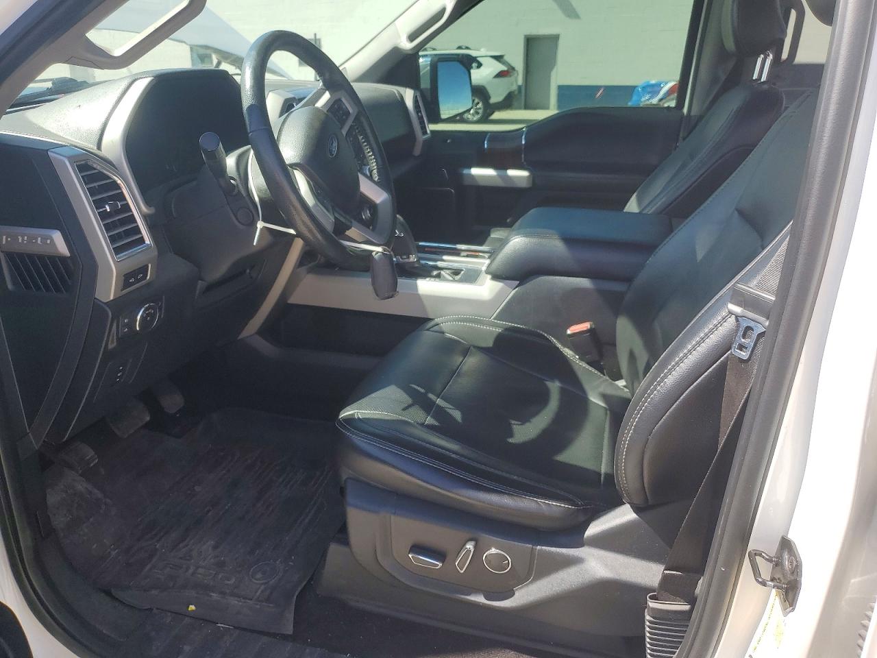 2016 FORD F150 SUPERCREW photo 13