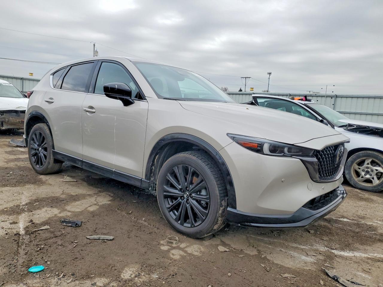 2025 MAZDA CX-5 PREMIUM photo 4
