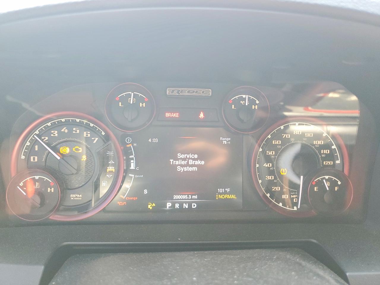 2016 RAM 1500 REBEL photo 17
