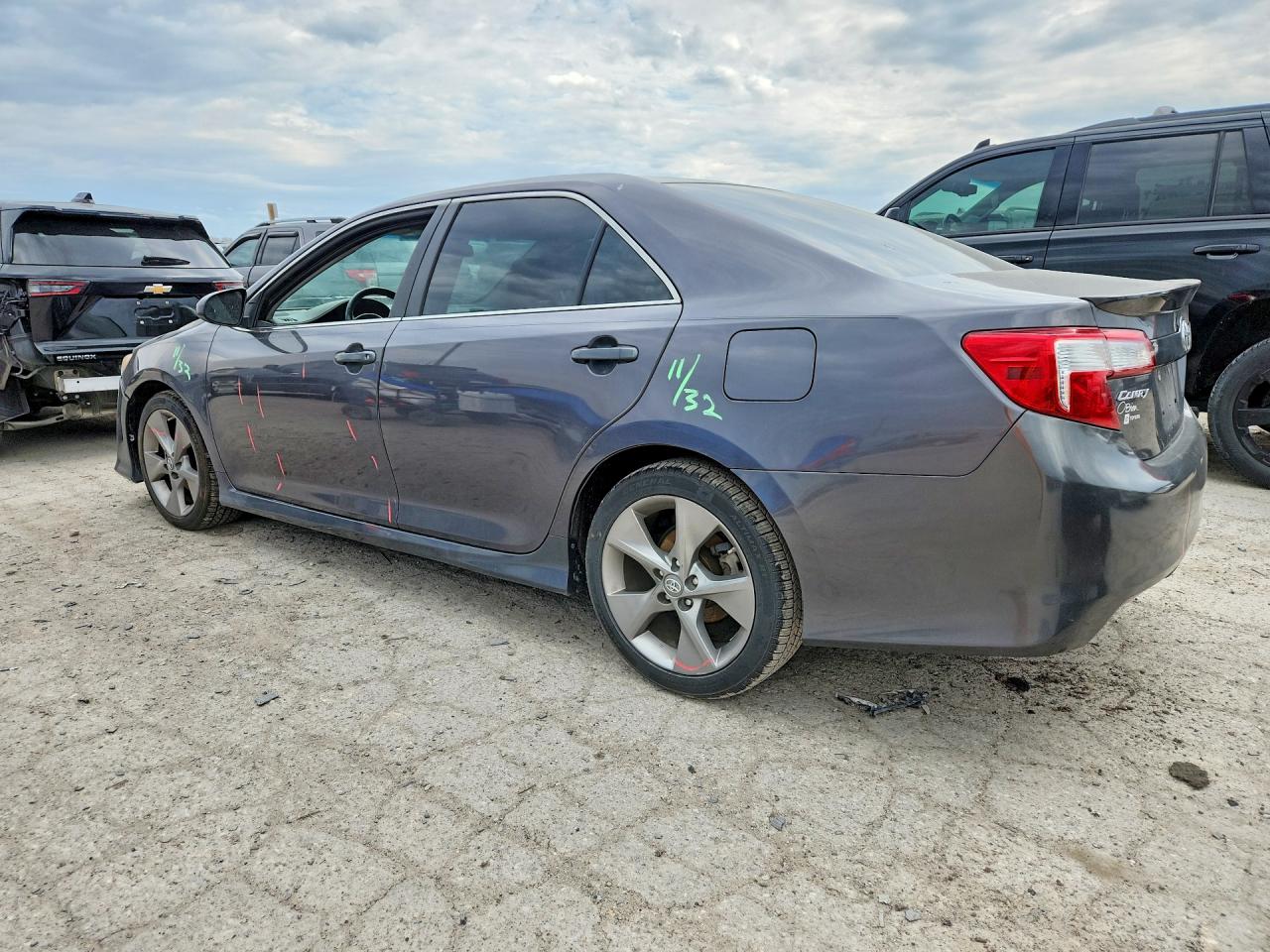 2014 TOYOTA CAMRY SE SPORT photo 4