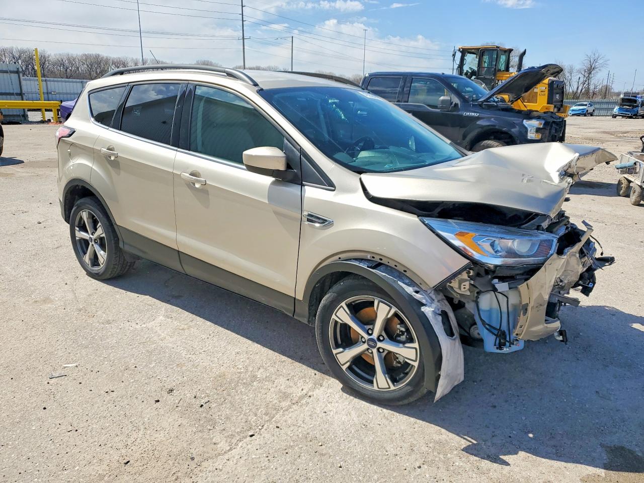 2017 FORD ESCAPE SE photo 7
