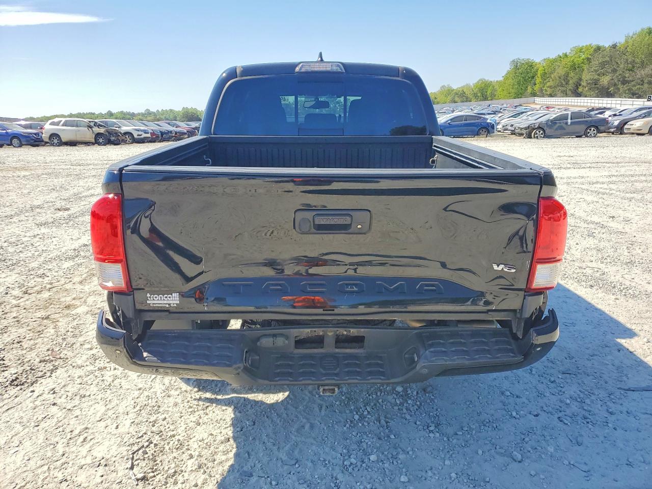 2017 TOYOTA TACOMA TRD SPORT photo 16
