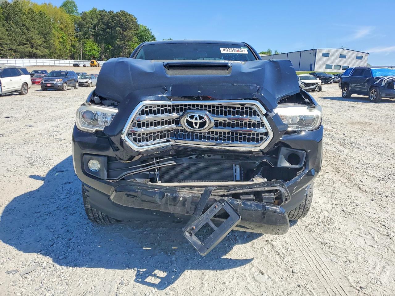2017 TOYOTA TACOMA TRD SPORT photo 13