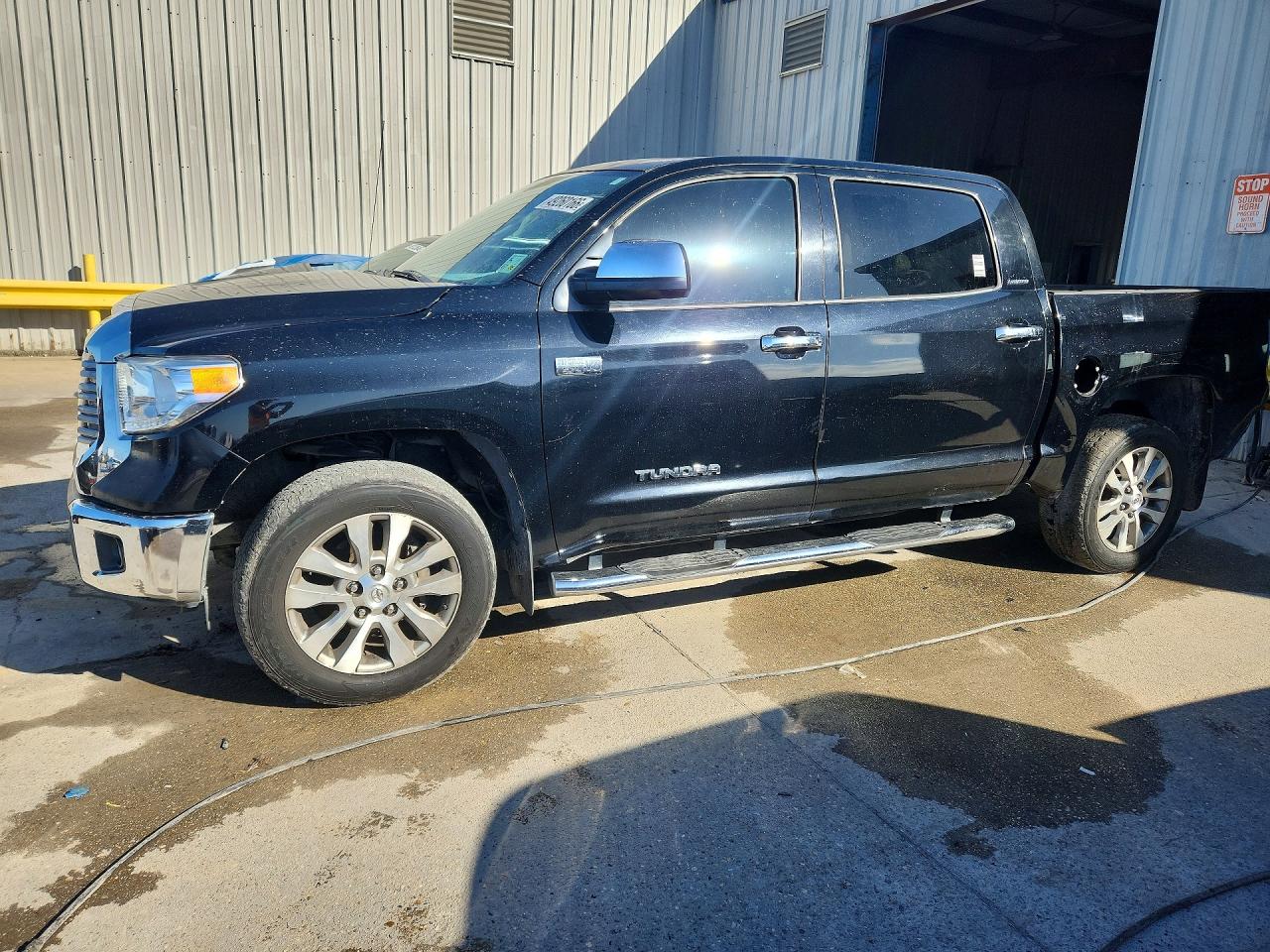 2014 TOYOTA TUNDRA