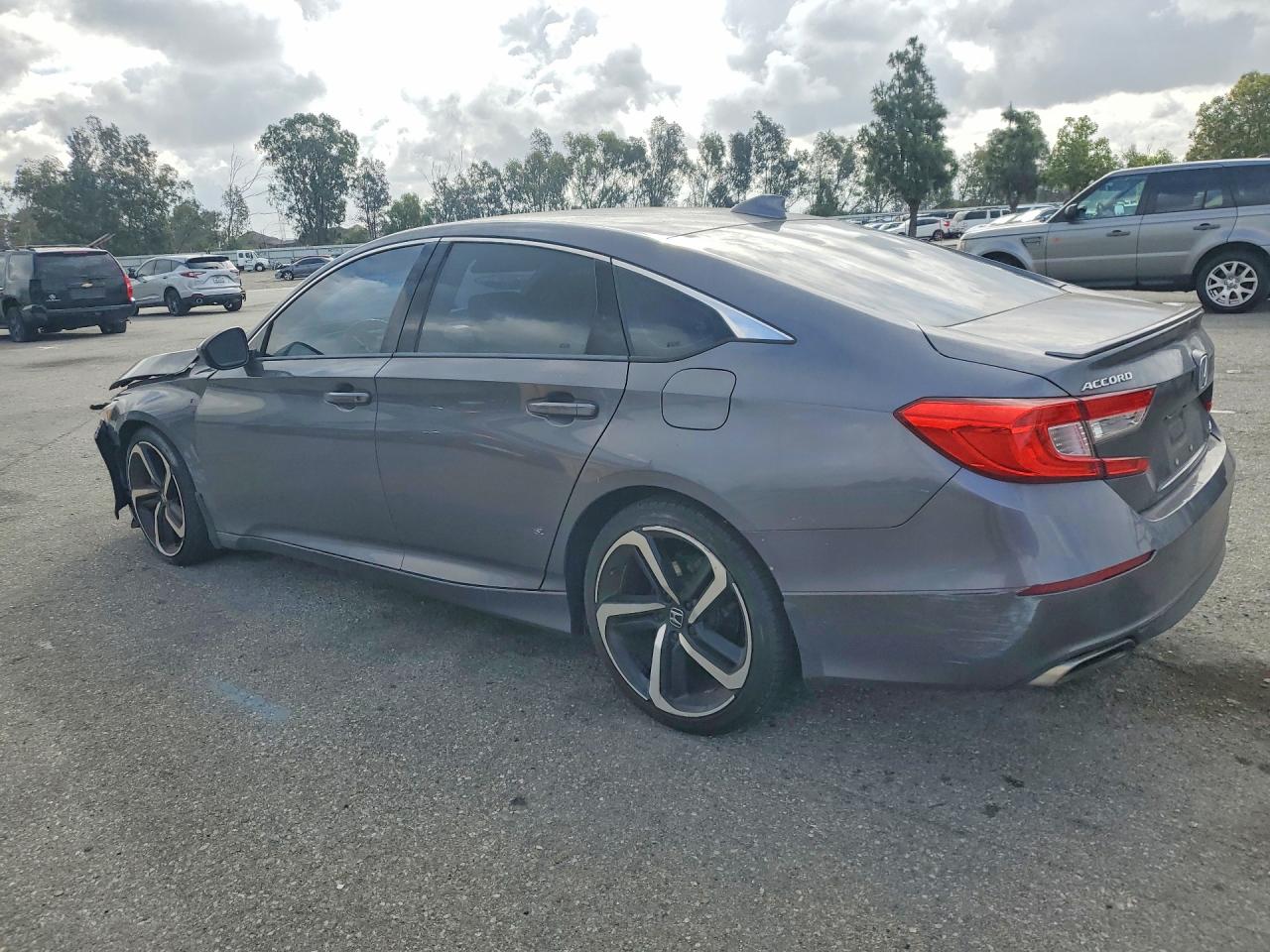 2020 HONDA ACCORD SPORT photo 2