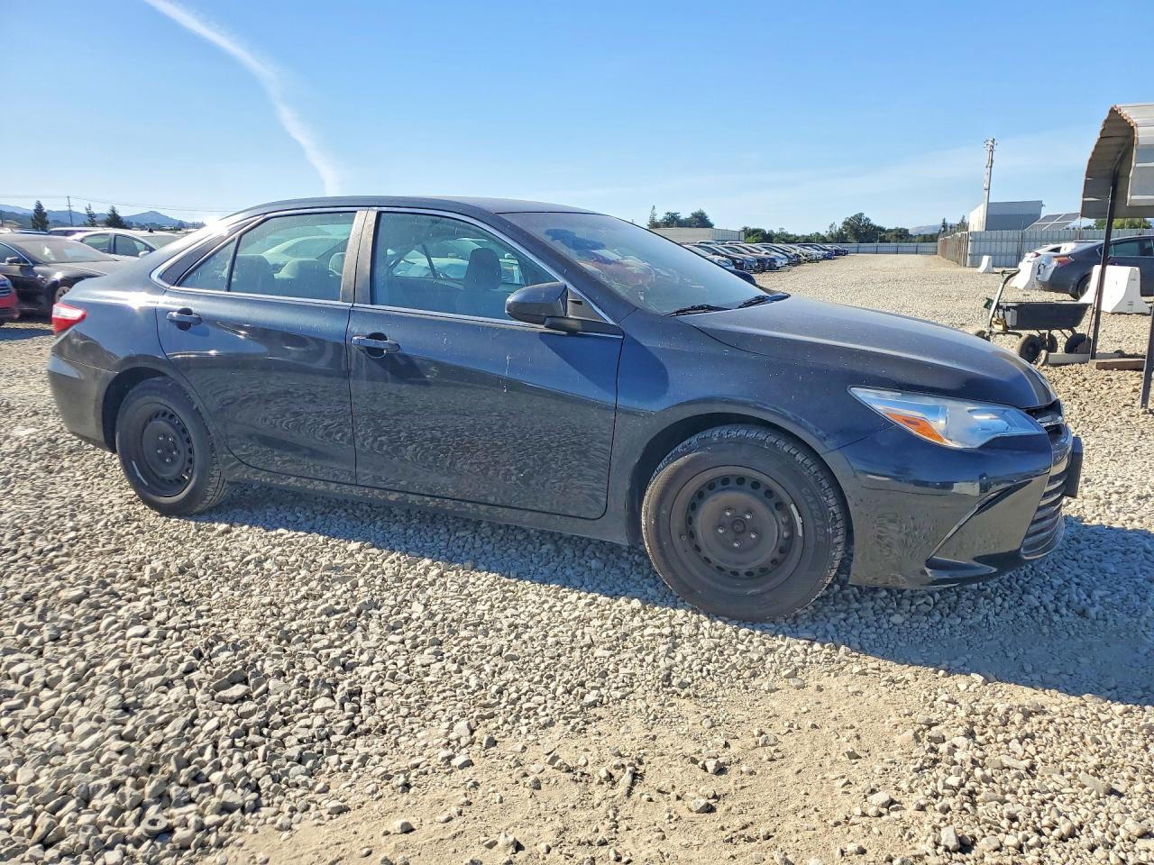 2016 TOYOTA CAMRY LE photo 7