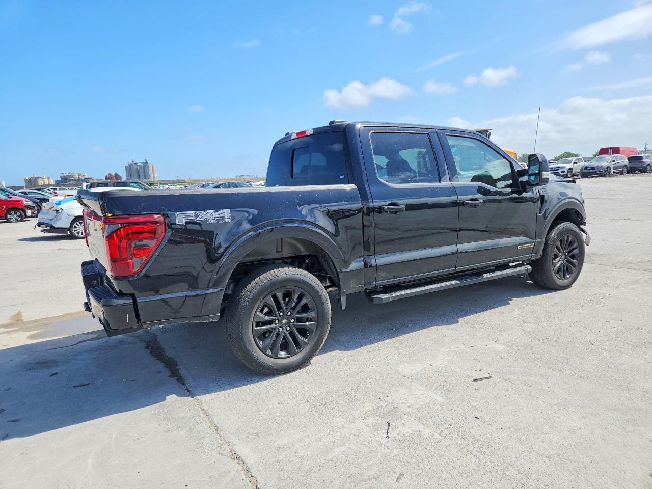 2025 FORD F150 LARIAT photo 3