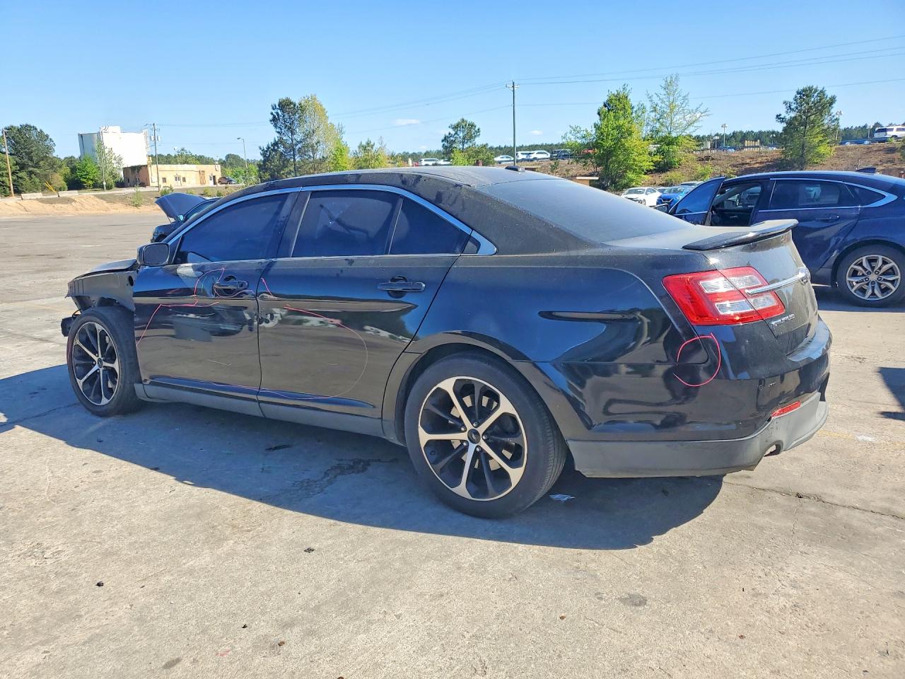 2015 FORD TAURUS SHO photo 4