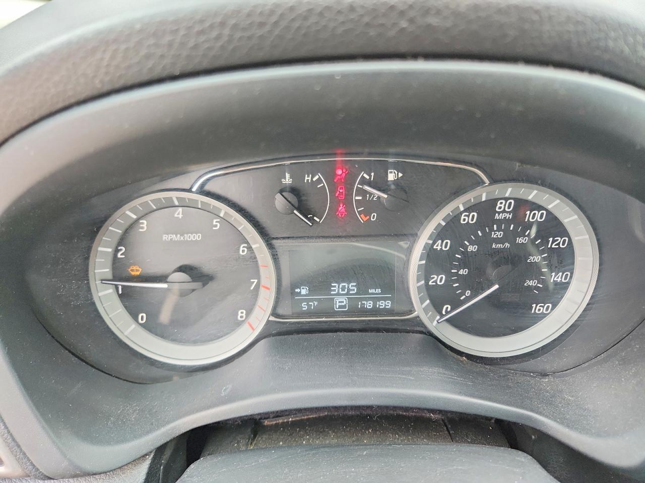 2013 NISSAN SENTRA S photo 17
