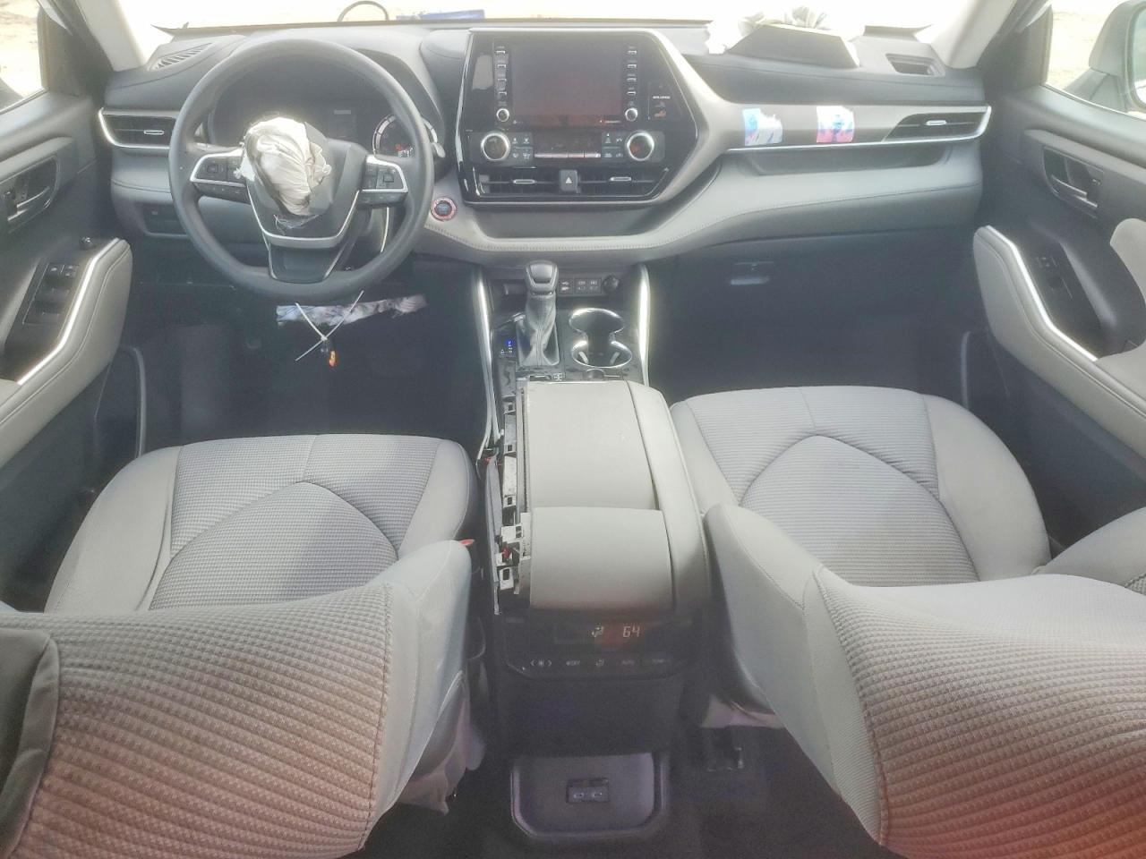 2022 TOYOTA HIGHLANDER L photo 22
